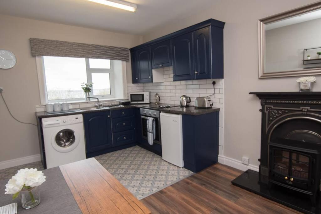 Atlantic View Apartment ダングロー エクステリア 写真