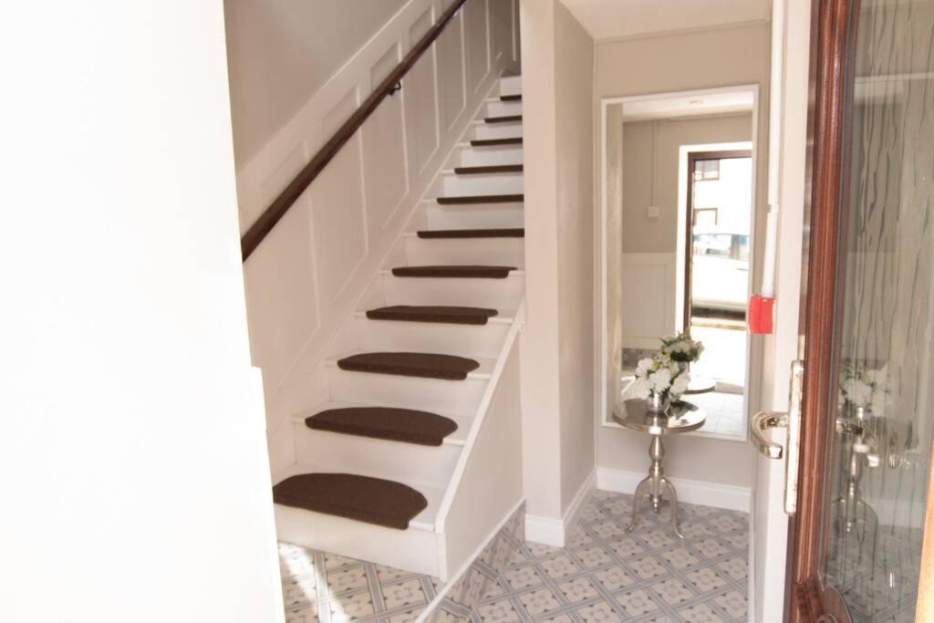 Atlantic View Apartment ダングロー エクステリア 写真